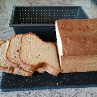 Alternative view of Master Class Brotbackform 23 cm perforiert